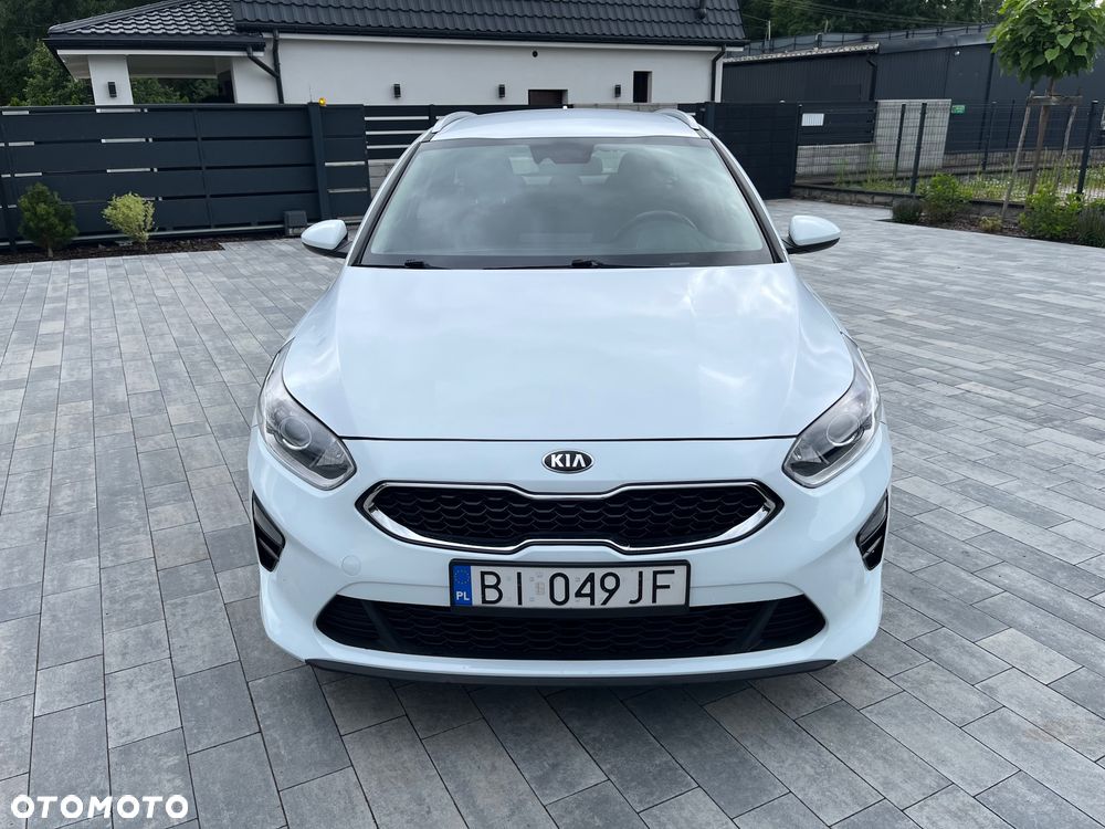 Kia Ceed 1.6 CRDi SCR L Business Line - 1
