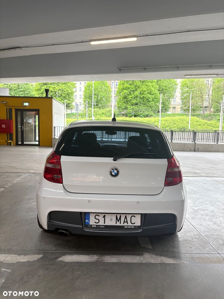 BMW Seria 1 118d - 4