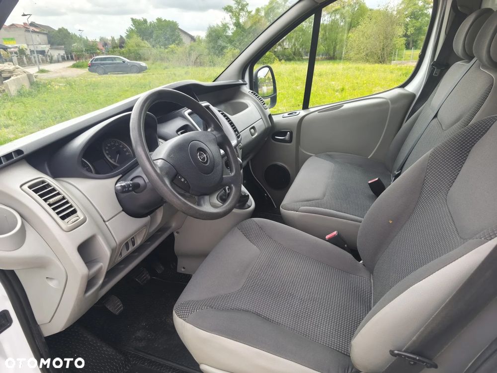 Opel Vivaro 2014R L2H1 2.0CDTi Klima Navi Tempomat Czujniki Hak Skrzydełka 115KM 6 Biegów Trafic - 6