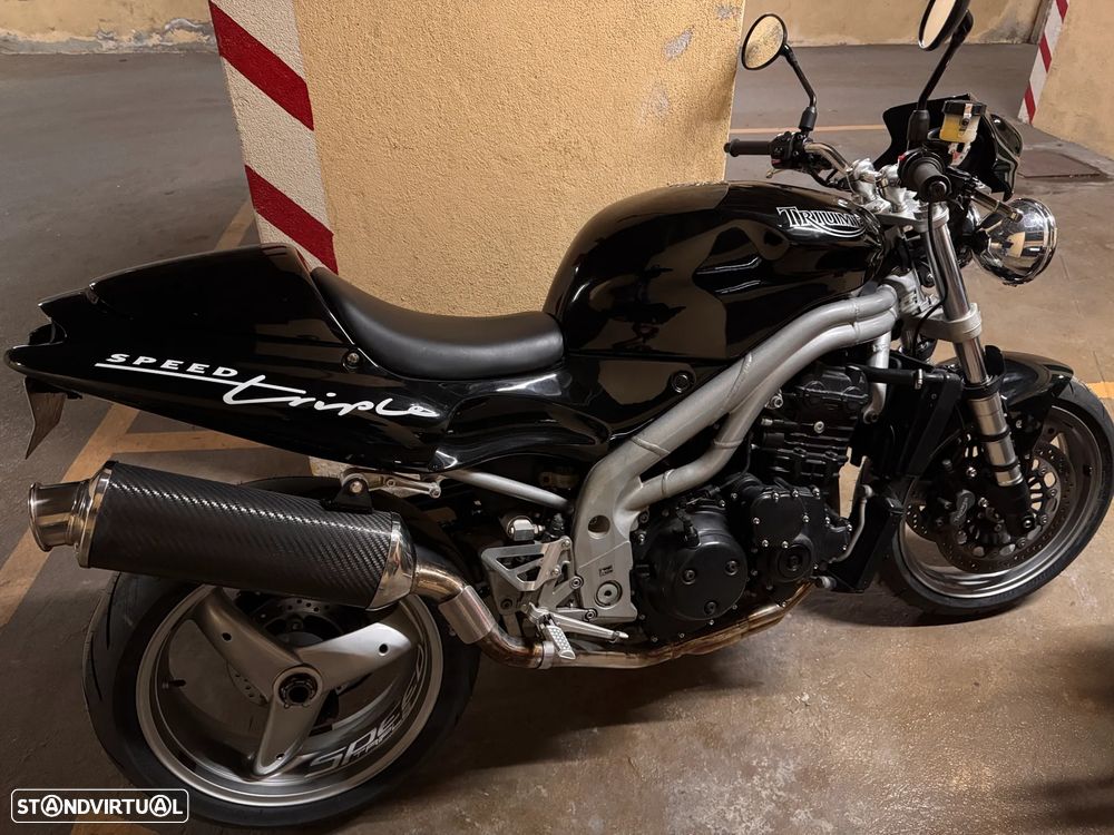 Triumph Speed Triple - 2