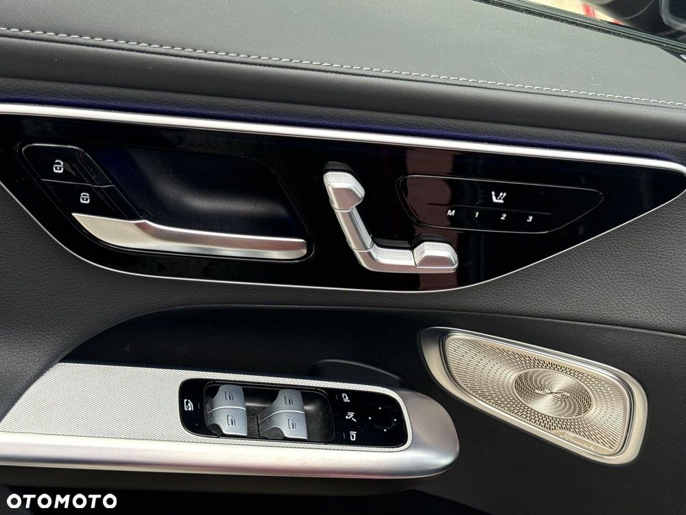 Mercedes-Benz GLC - 21