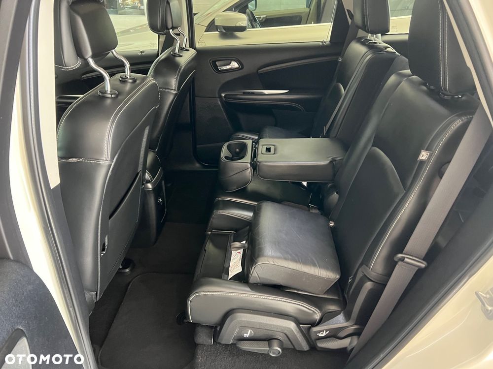 Fiat Freemont 2.0 Multijet Lounge - 17