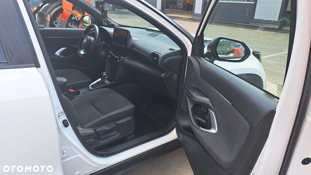 Toyota Yaris Cross - 14