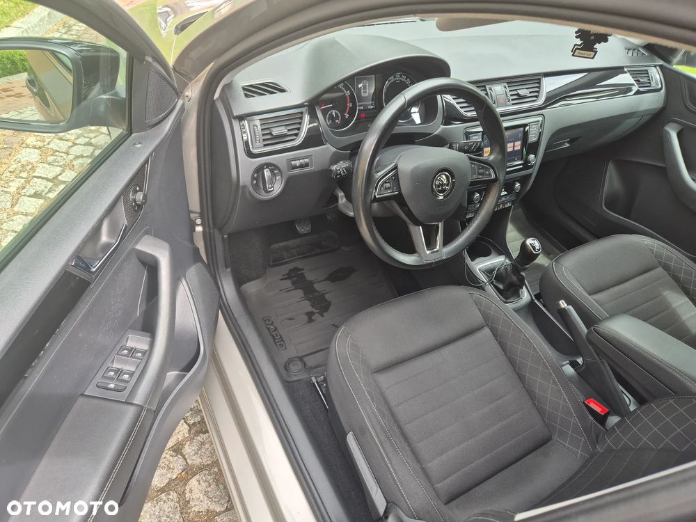 Skoda RAPID Spb 1.0 TSI Style - 14