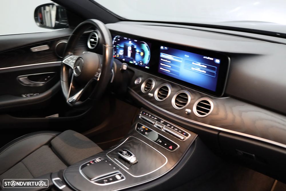 Mercedes-Benz E 300 de Avantgarde - 30