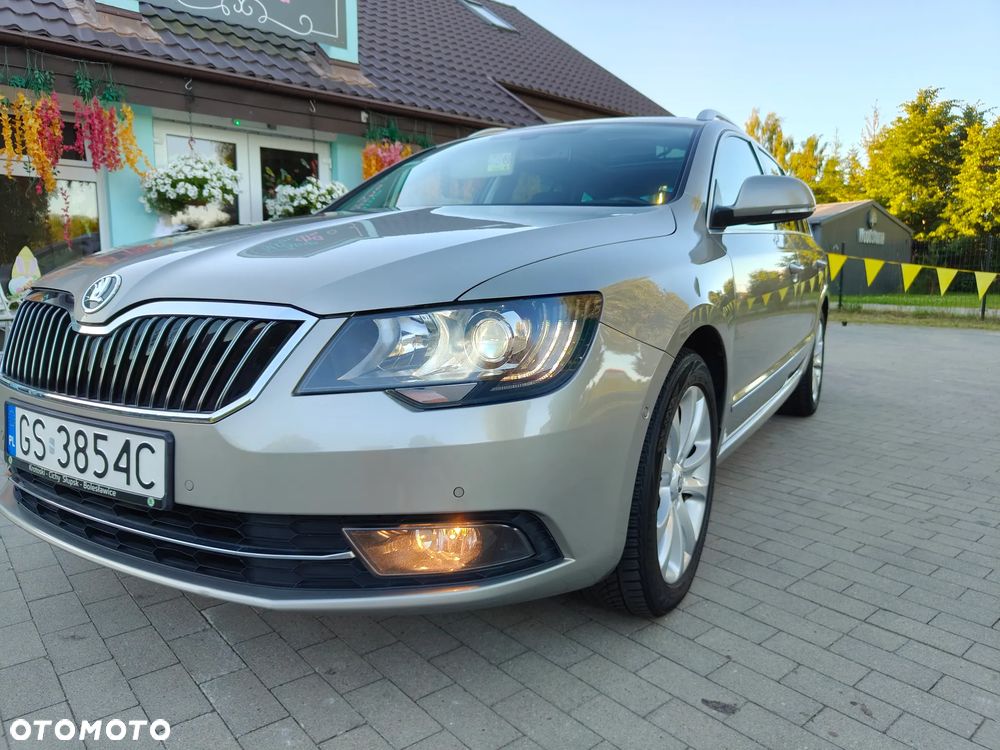 Skoda Superb 1.8 TSI Elegance - 2