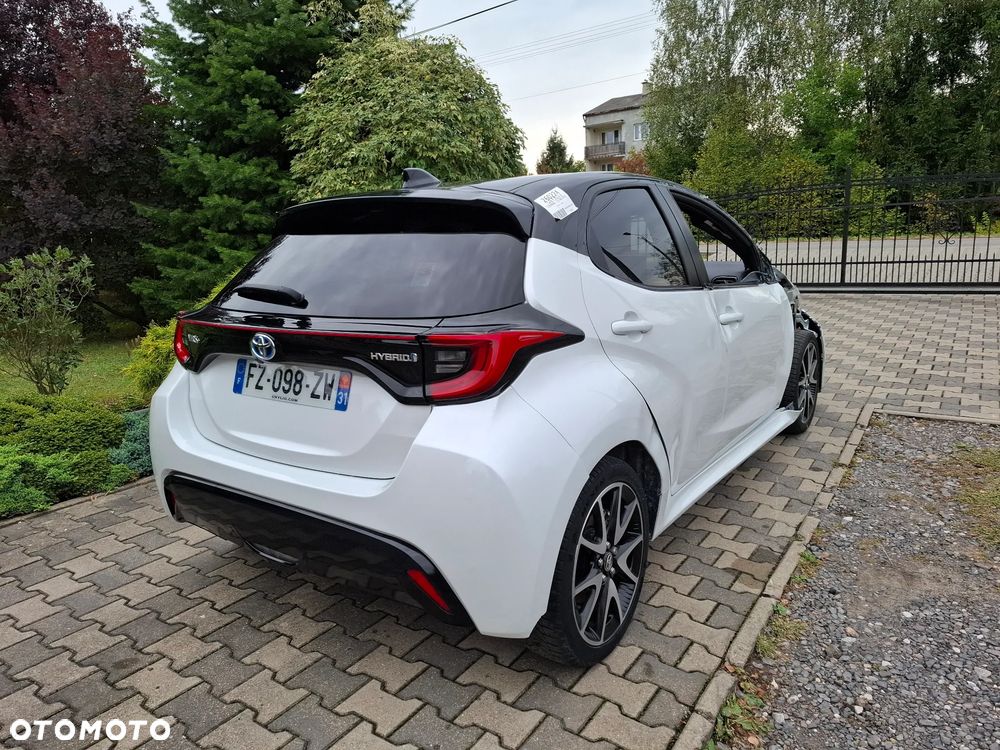 Toyota Yaris 1.5 VVT-i Premiere Edition - 4