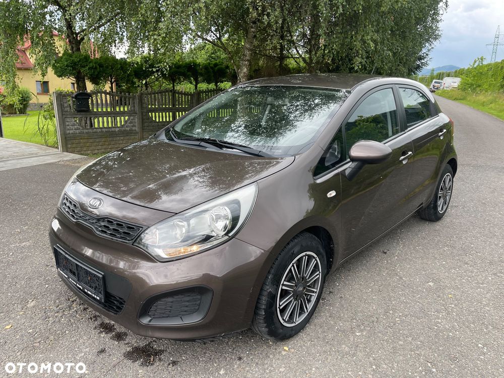 Kia Rio 1.2 Attract - 9