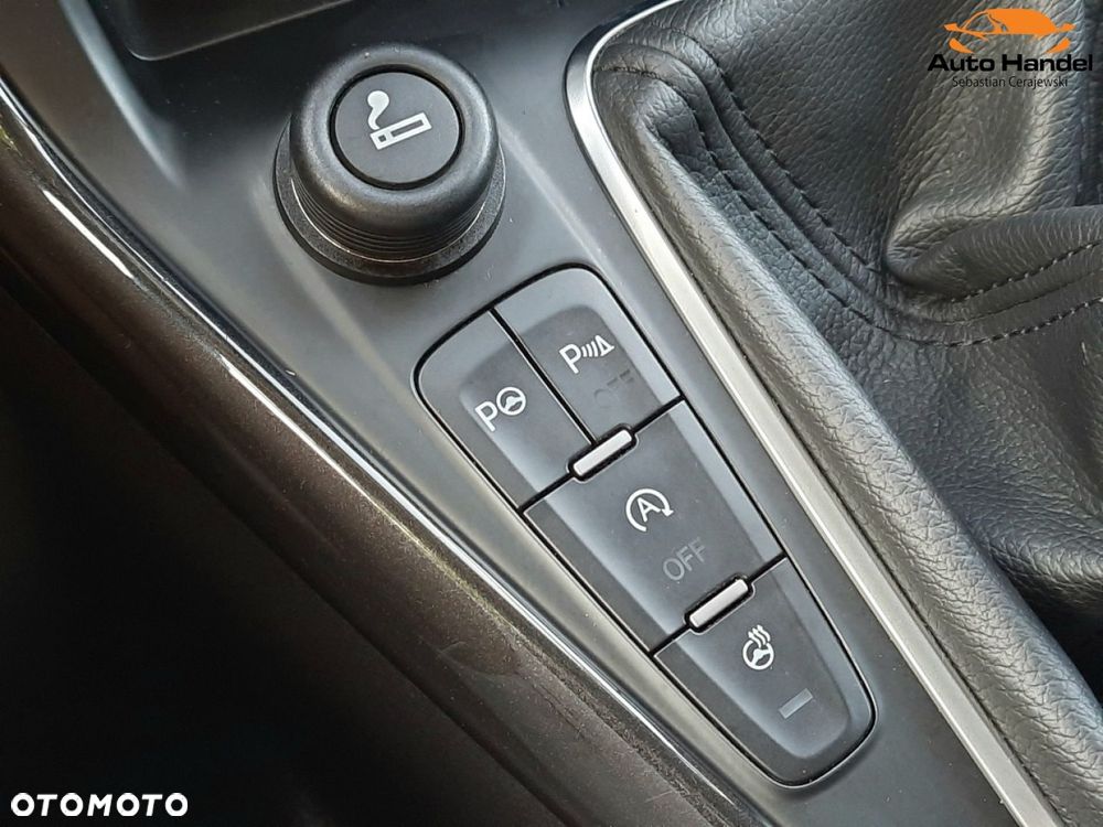 Ford Focus 1.5 EcoBoost STart-Stopp-System TITANIUM - 37