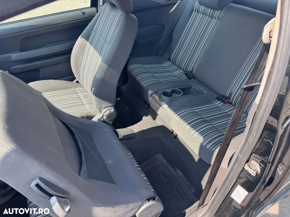 Volkswagen Fox 1.2 Fresh - 12