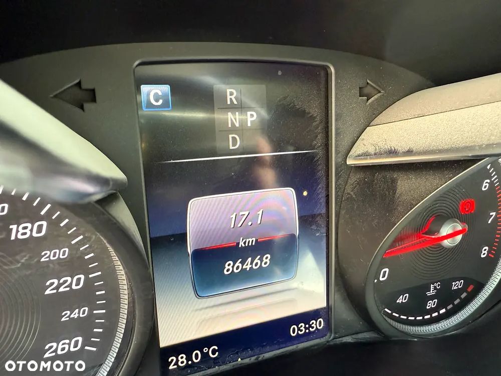 Mercedes-Benz Klasa C 300 9G-TRONIC AMG Line - 14