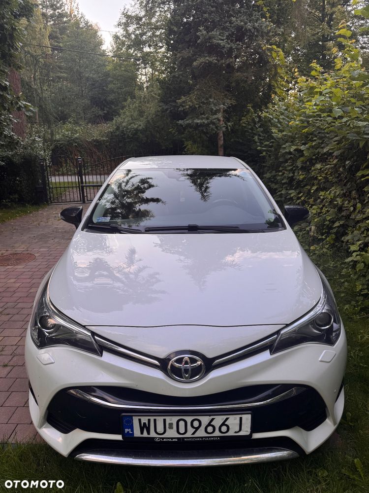 Toyota Avensis 2.0 Selection MS - 2