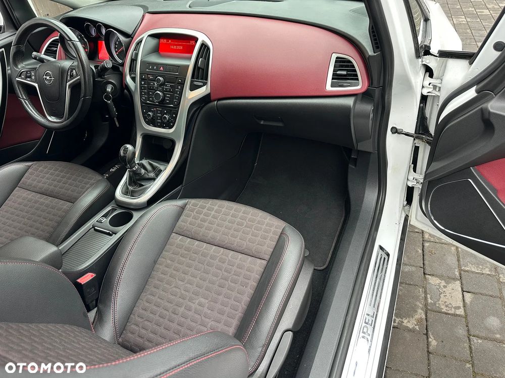 Opel Astra 1.4 Turbo ecoFLEX Start/Stop Active - 28