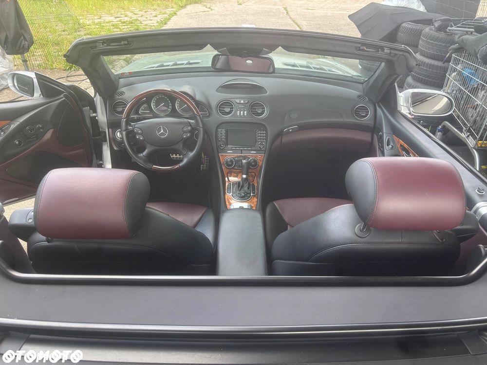 Mercedes-Benz SL 350 7G-TRONIC - 38