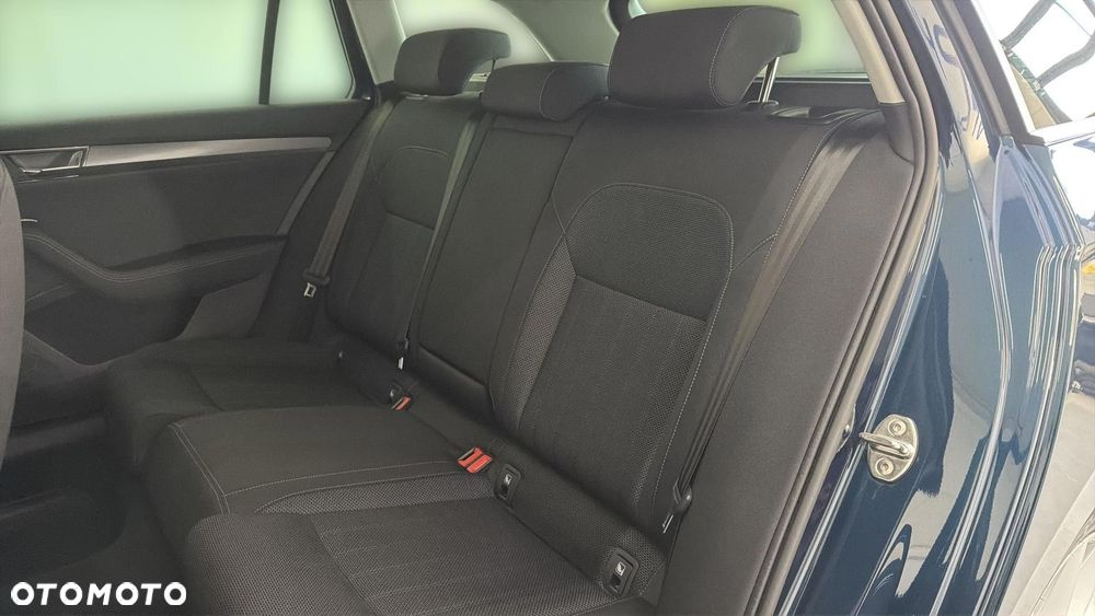 Skoda Superb 2.0 TDI SCR Style DSG - 18