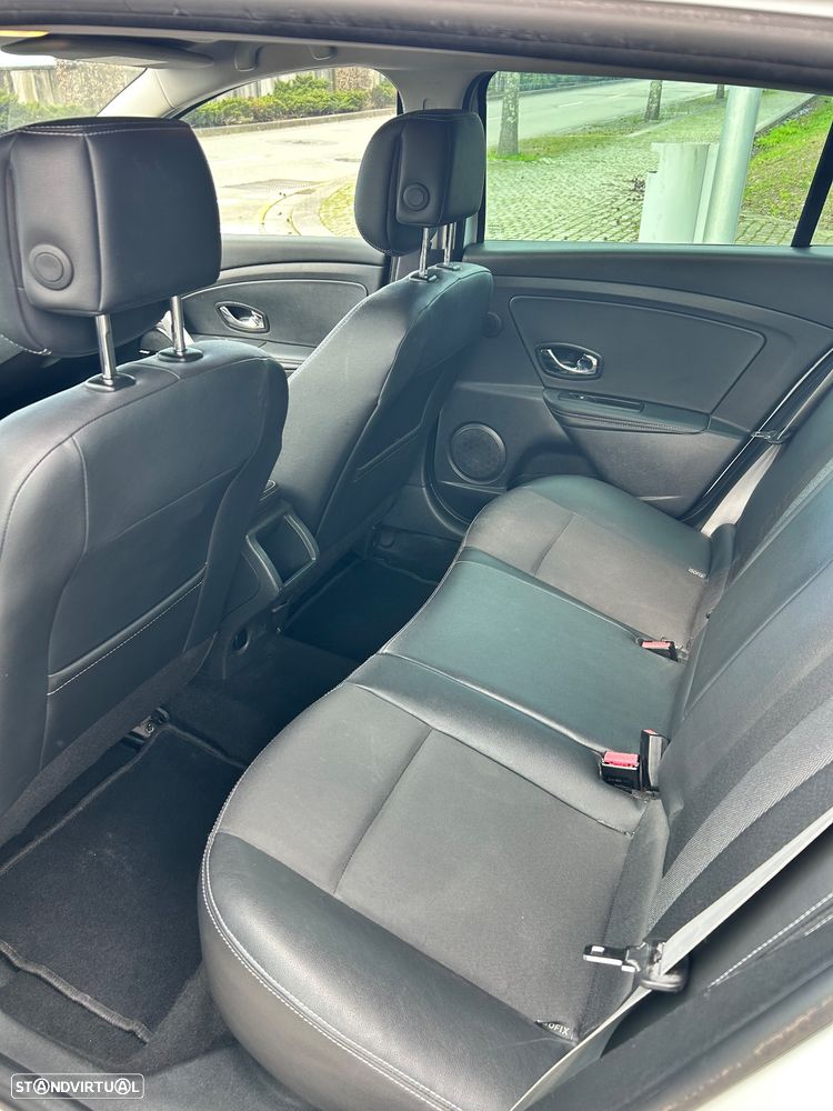 Renault Mégane Sport Tourer ENERGY dCi 130 Start & Stopp Bose Edition - 7