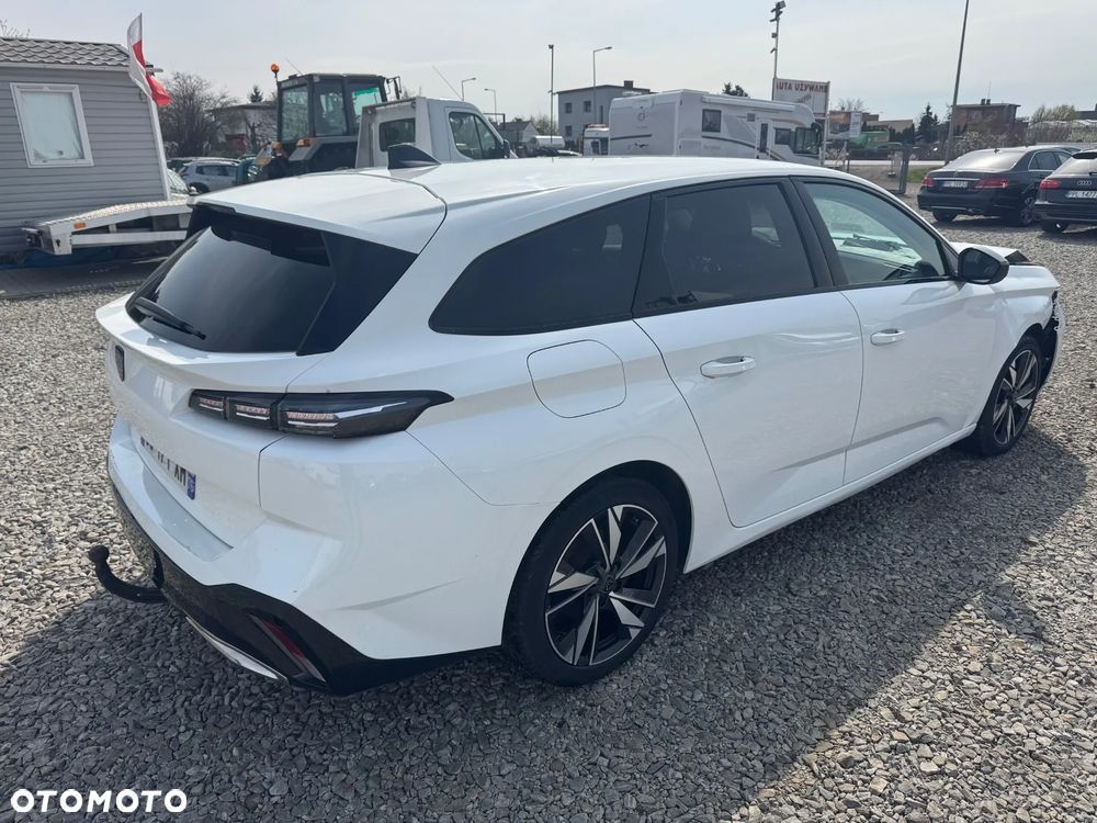 Peugeot 308 BlueHDi 130 EAT8 Allure - 6