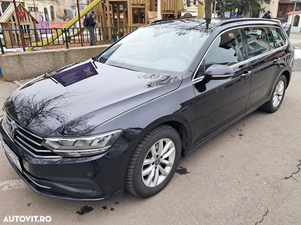 Volkswagen Passat 2.0 TDI DSG Comfortline - 9