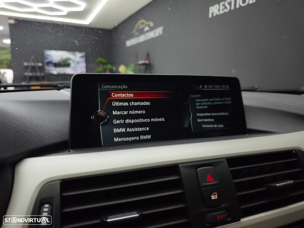 BMW 330 e iPerformance Line Luxury Purity - 36