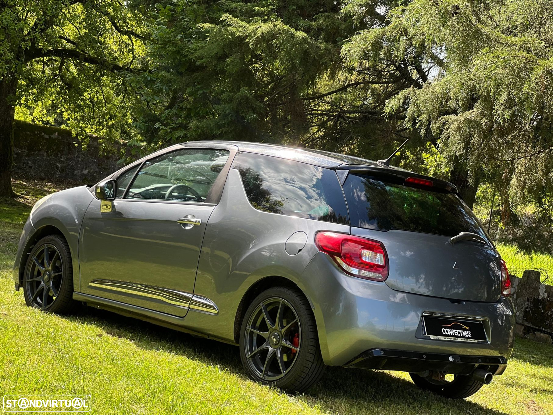 Citroën DS3 1.6 e-HDi So Chic - 4