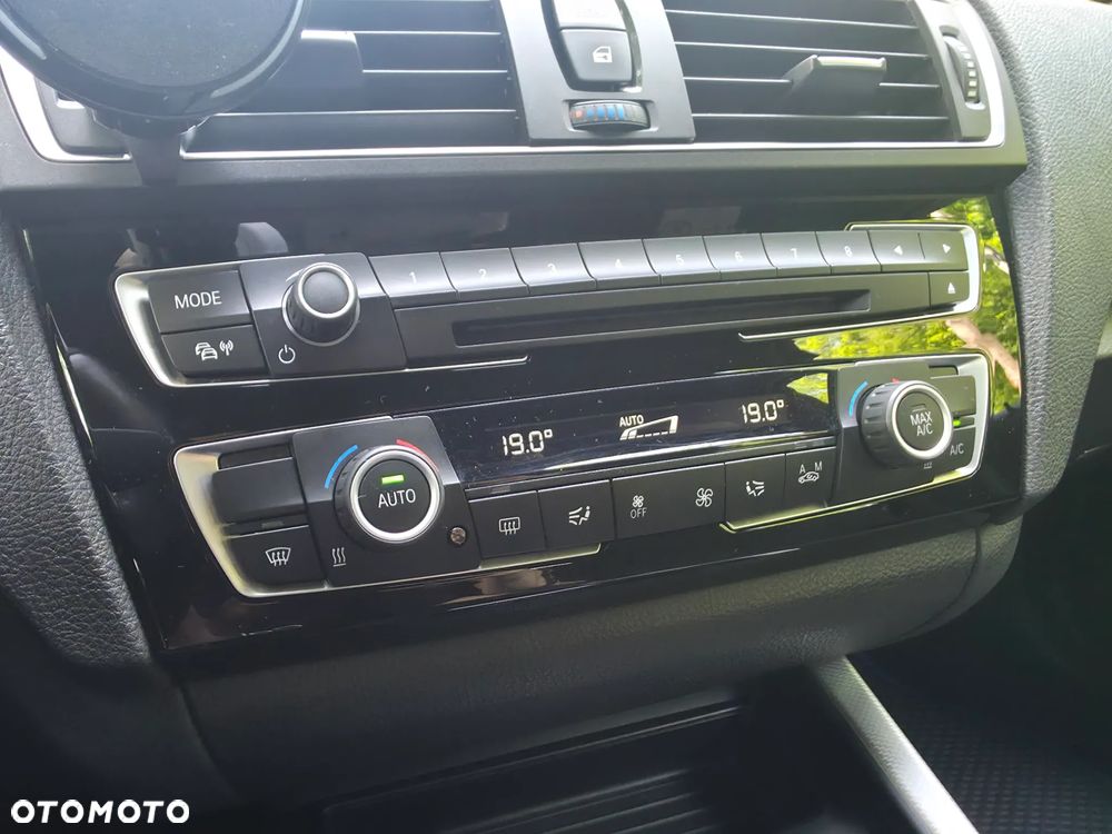 BMW Seria 1 118i M Sport - 15