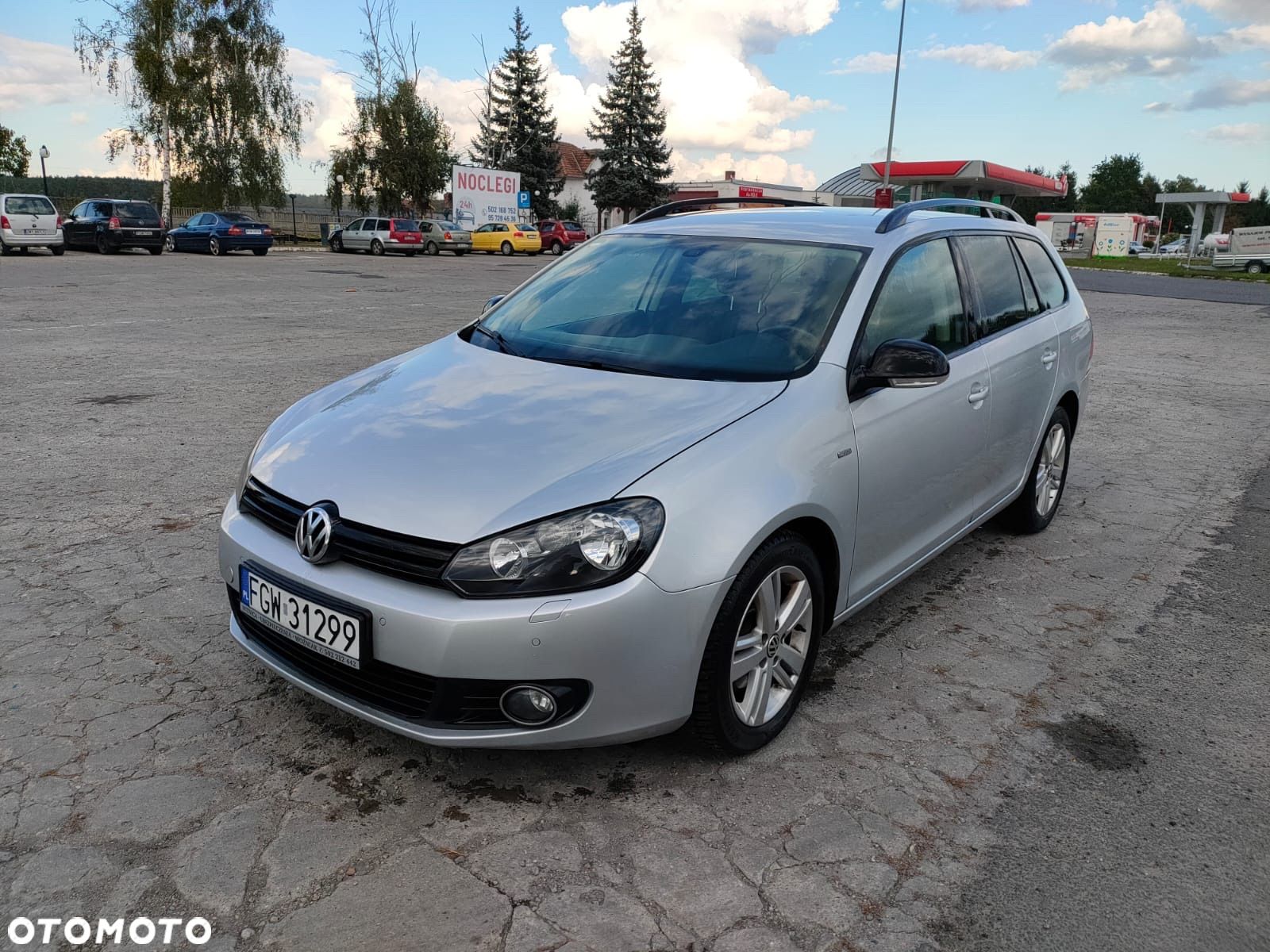 Volkswagen Golf VI 1.6 TDI Comfortline - 1
