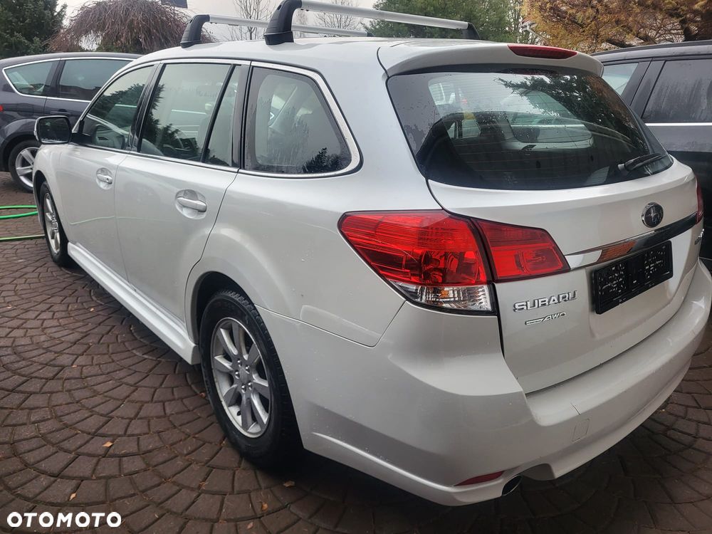 Subaru Legacy 2.0i Lineartronic Active - 4