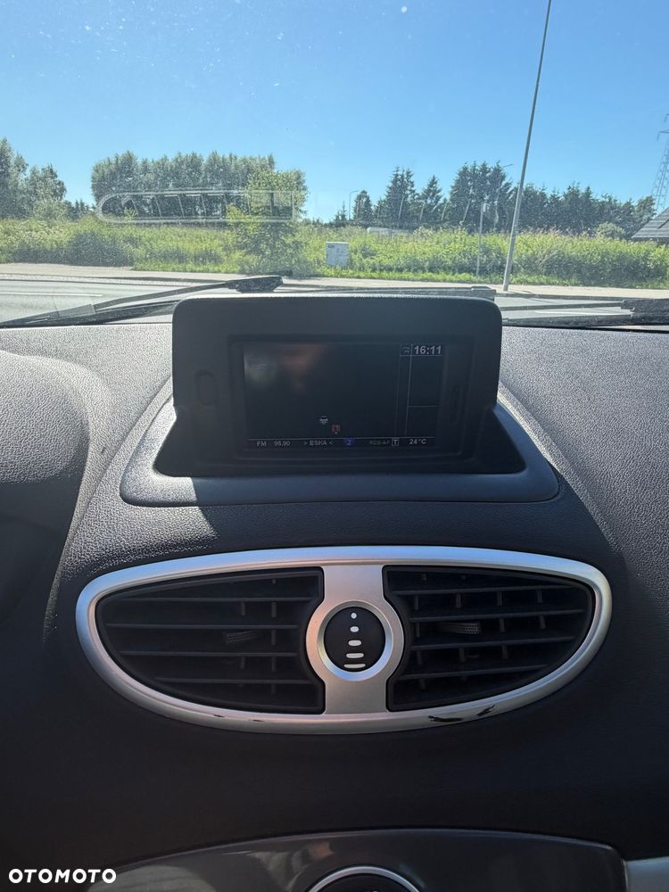 Renault Clio 1.2 16V Business - 17