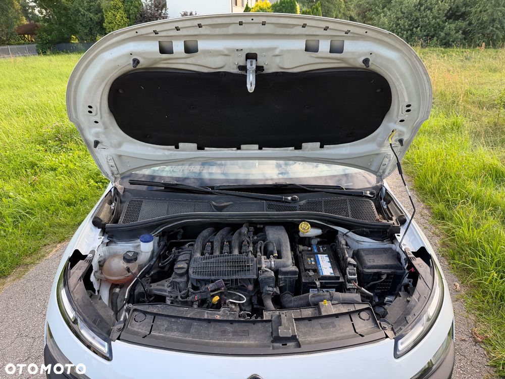 Citroën C4 Cactus 1.2 PureTech Shine - 26