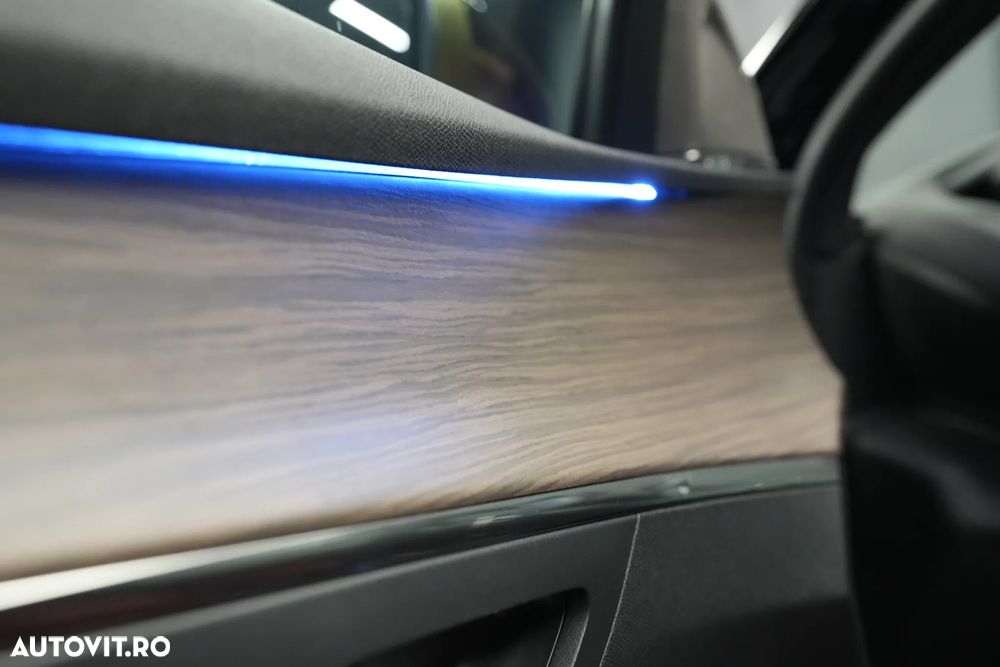 Peugeot 3008 PHEV 300 EAT8 4X4 GT - 13