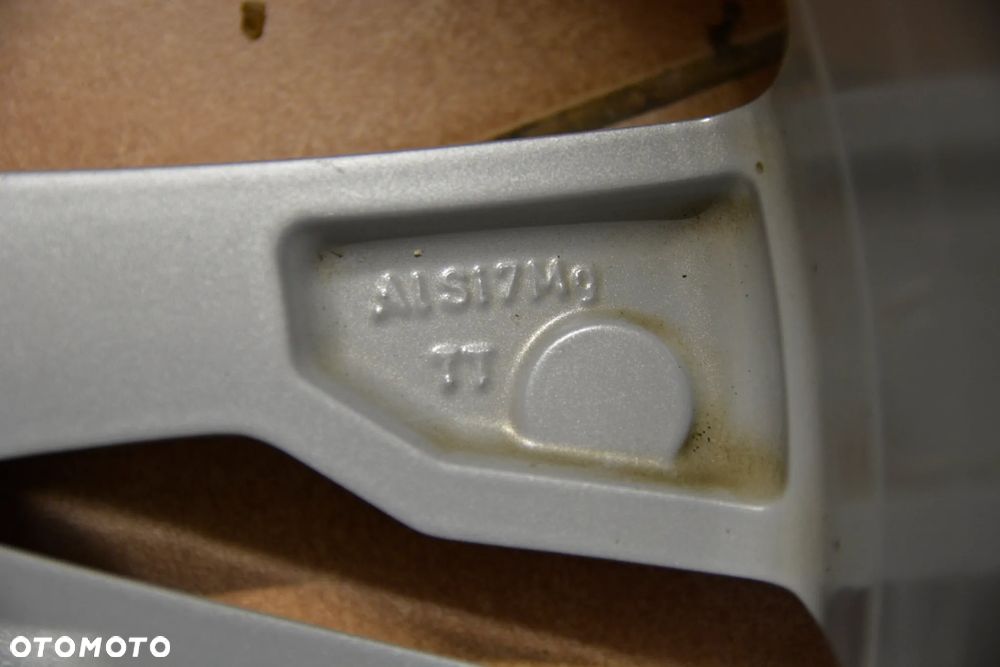 4x Felga aluminiowa Audi  7.0" x 19" 5x112 ET 43 - 7