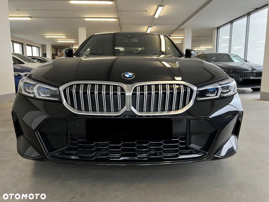 BMW Seria 3 318i M Sport - 6