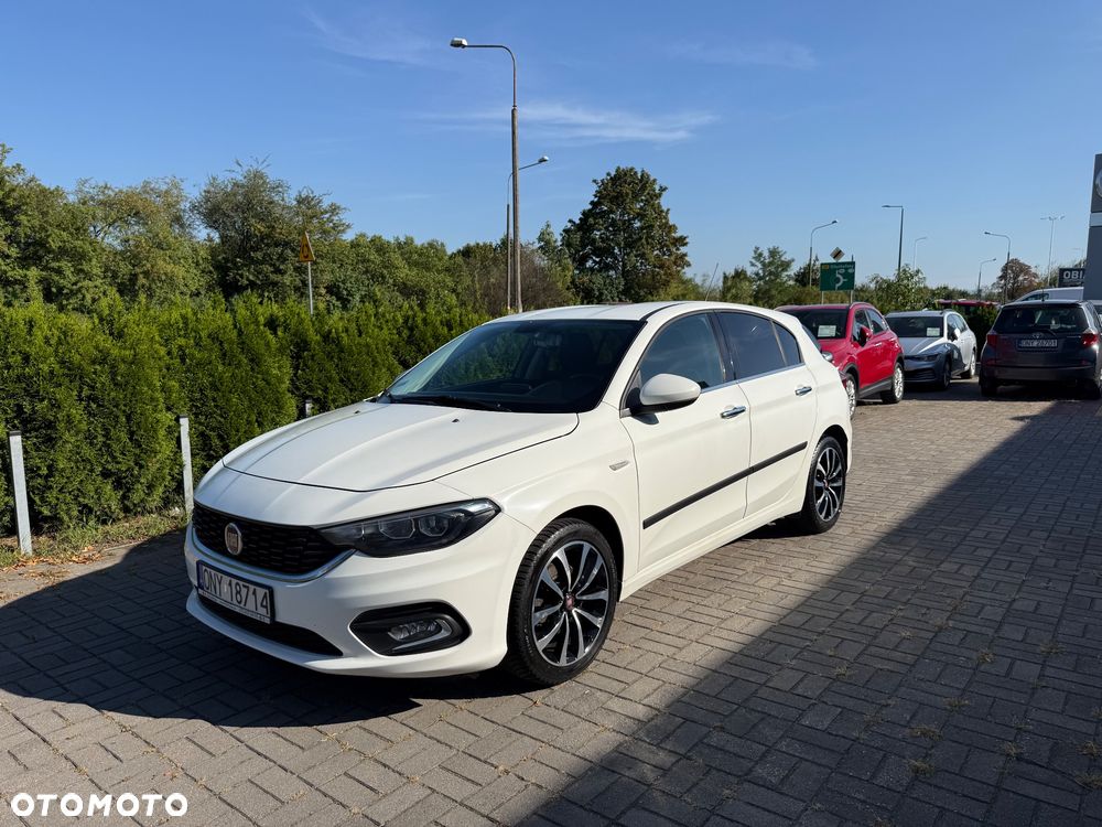 Fiat Tipo 1.4 T-Jet Lounge - 2