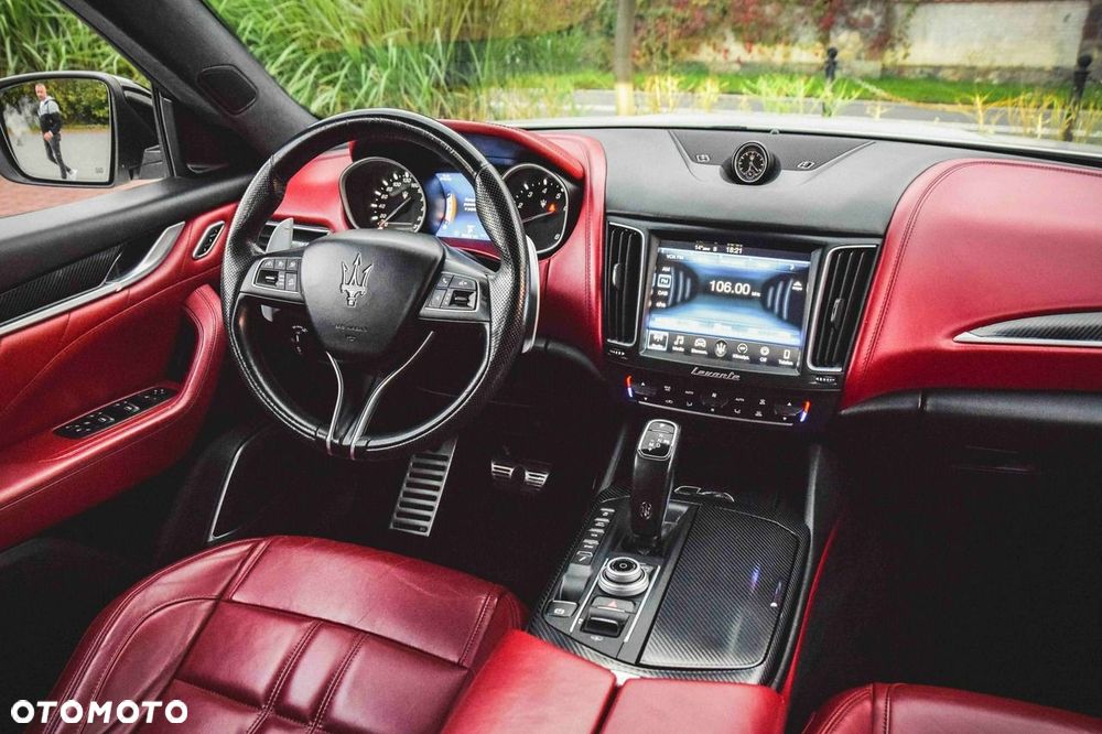 Maserati Levante Q4 GranSport - 26