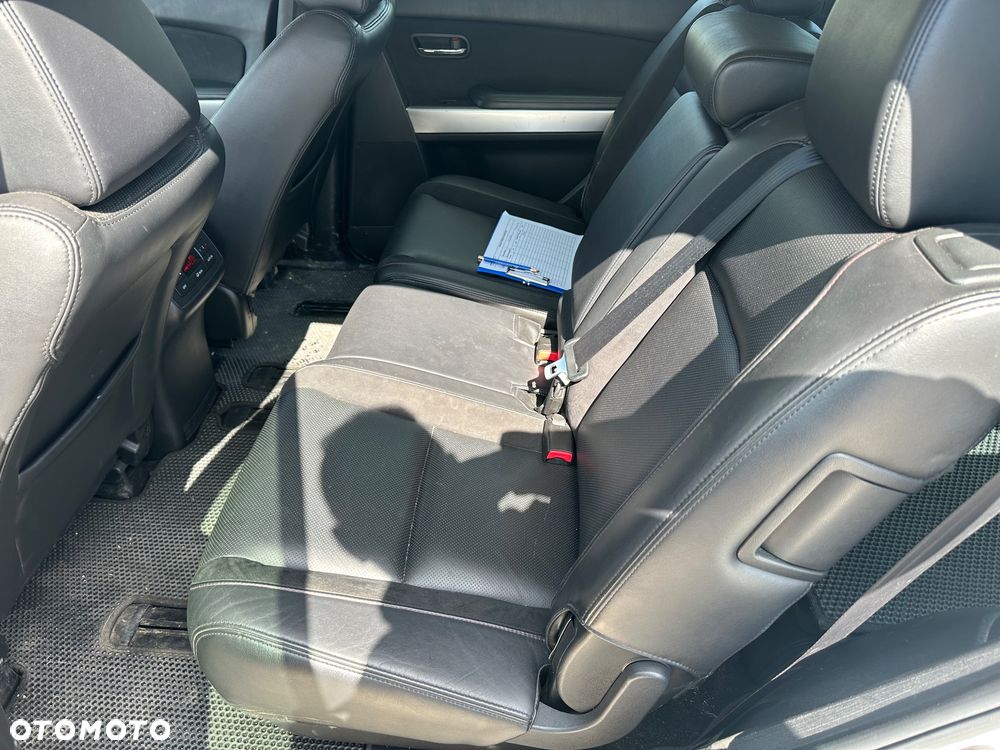 Mazda CX-9 - 16