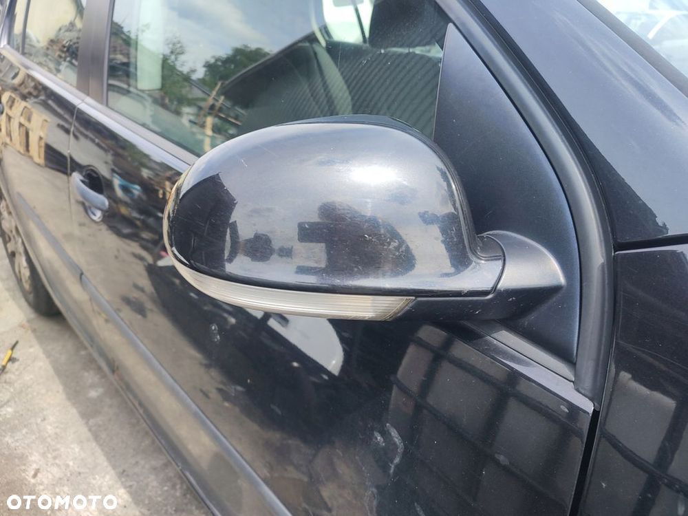 GOLF V LUSTERKO LEWE PRAWE LC9Z - 1