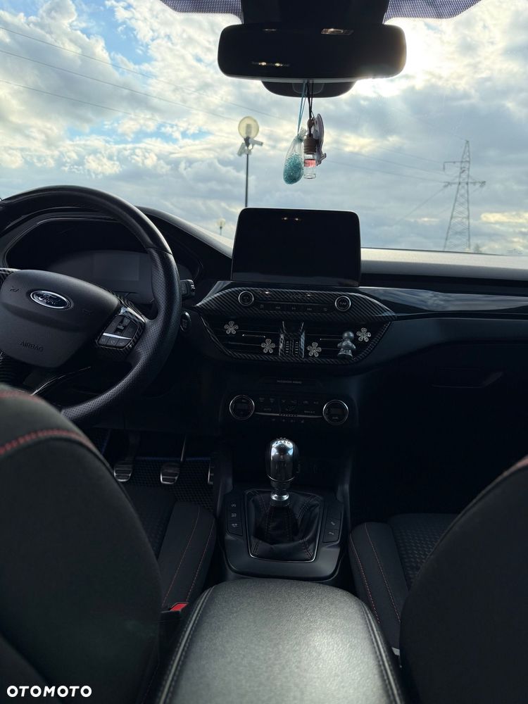 Ford Focus 1.0 EcoBoost ST-Line - 9