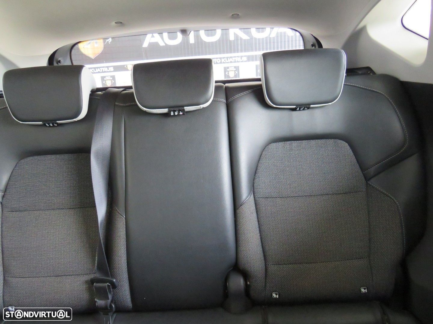 Renault Captur 1.5 dCi Exclusive - 19