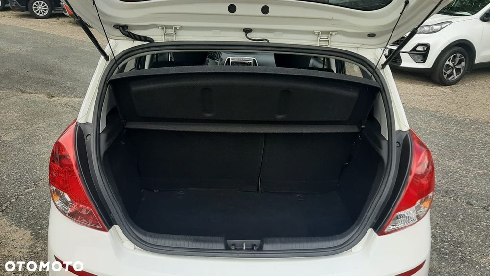 Hyundai i20 1.2 Classic - 9