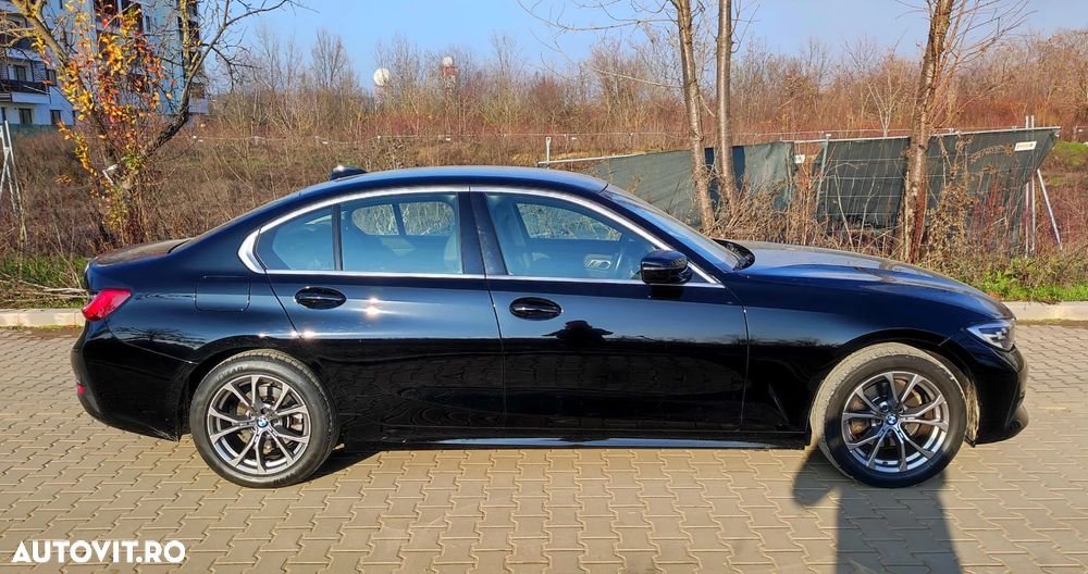 BMW Seria 3 320i Aut. Sport Line - 5