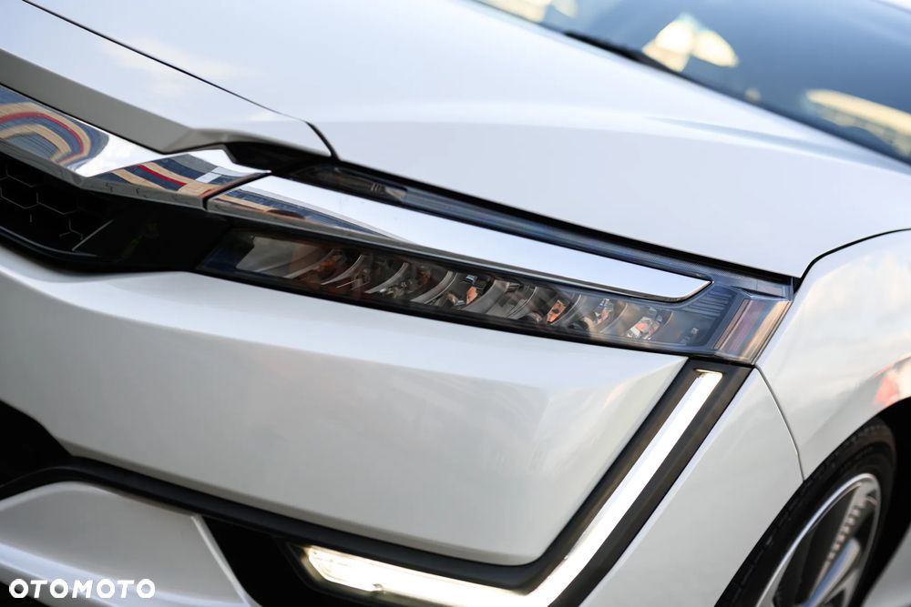 Honda Clarity - 7