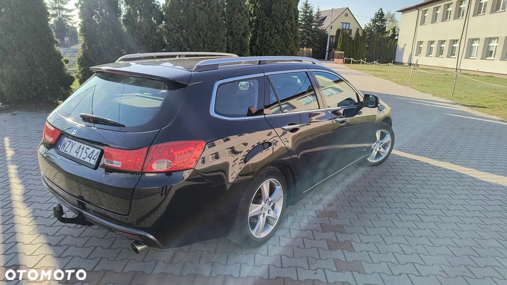 Honda Accord 2.0 Lifestyle - 4