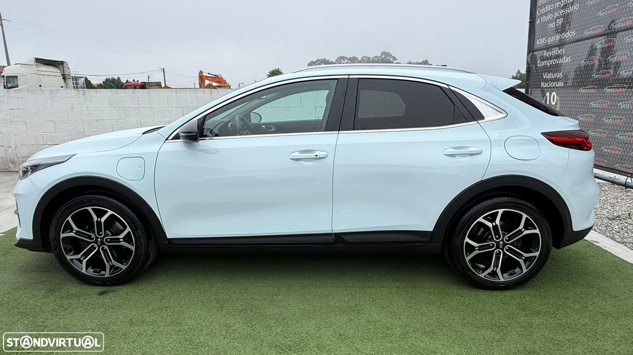 Kia XCeed 1.6 GDi PHEV Drive - 13
