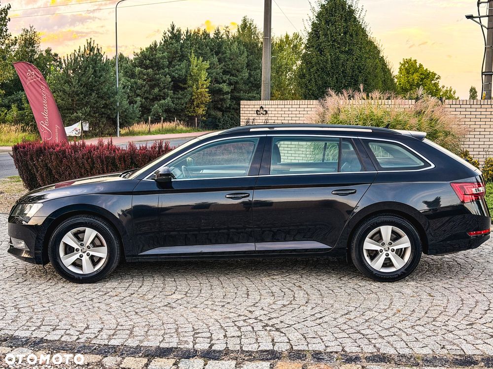 Skoda Superb 1.4 TSI ACT Ambition - 29