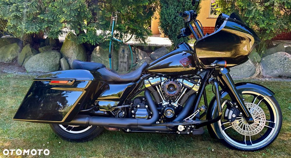 Harley-Davidson Touring Road Glide - 4