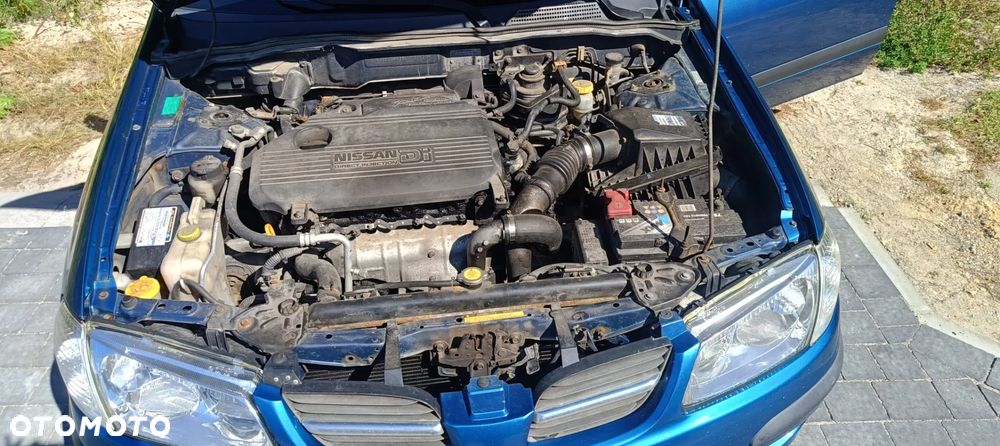 Nissan Almera - 17
