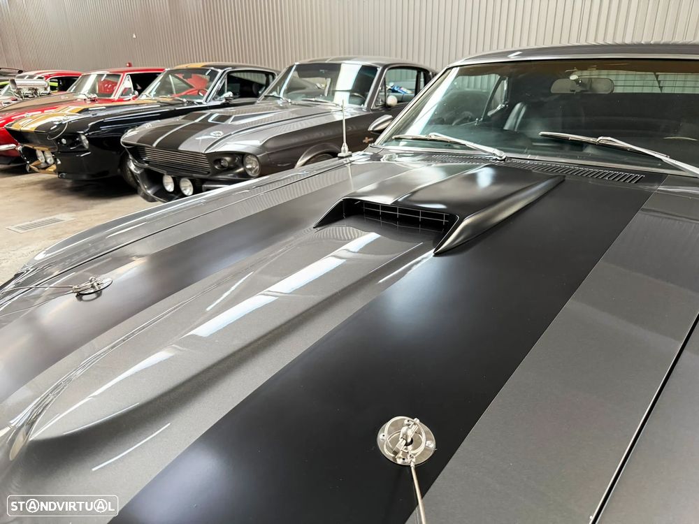 Ford Mustang - 47