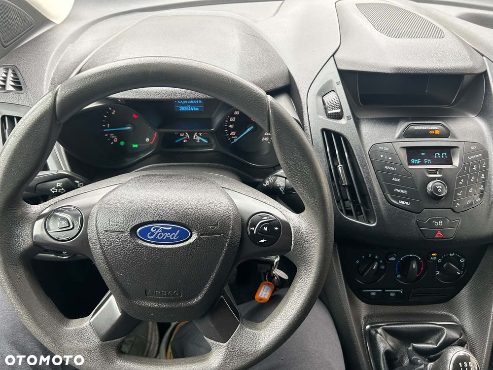 Ford Transit Connect - 13