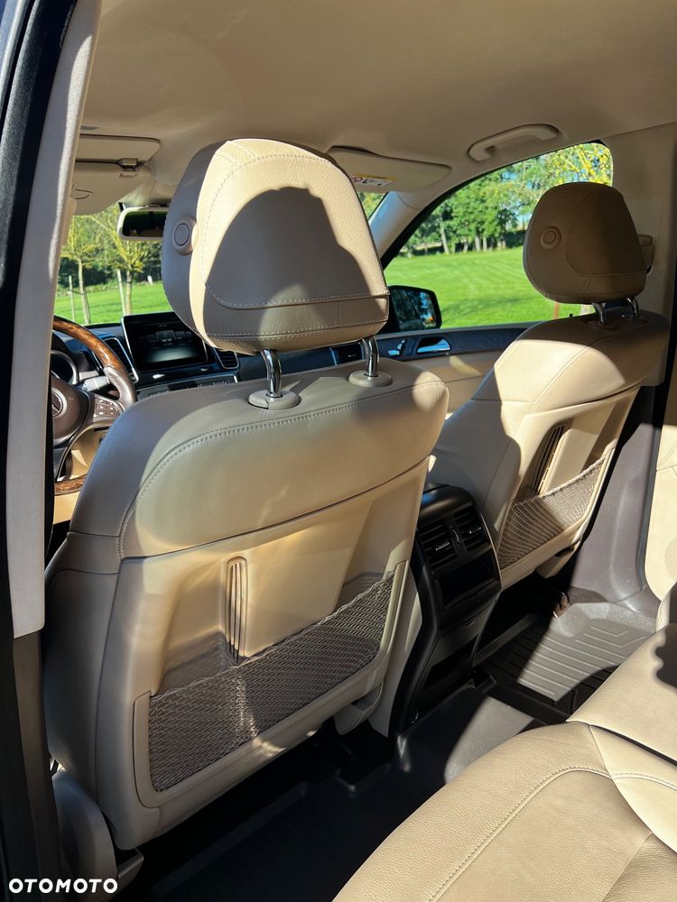 Mercedes-Benz GLE 350 d 4-Matic - 16