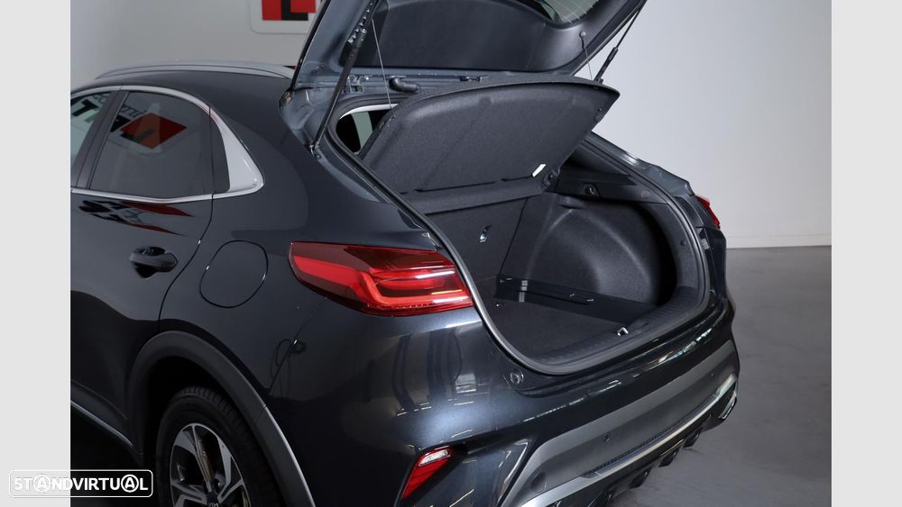 Kia XCeed 1.0 T-GDI Dynamic+ - 22